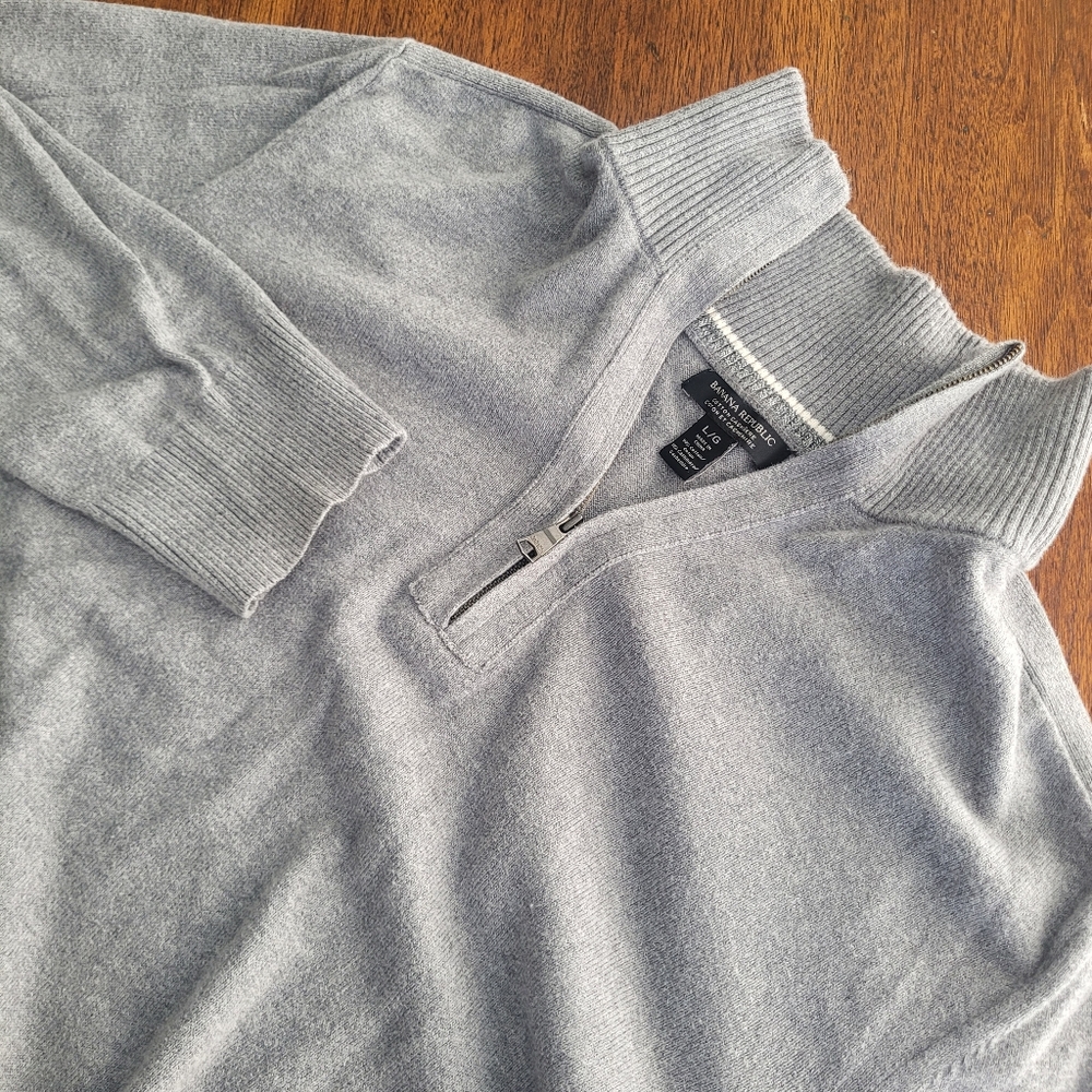 Banana Republic Men's Cashmere Blend Quarter Zip Sweater Size L